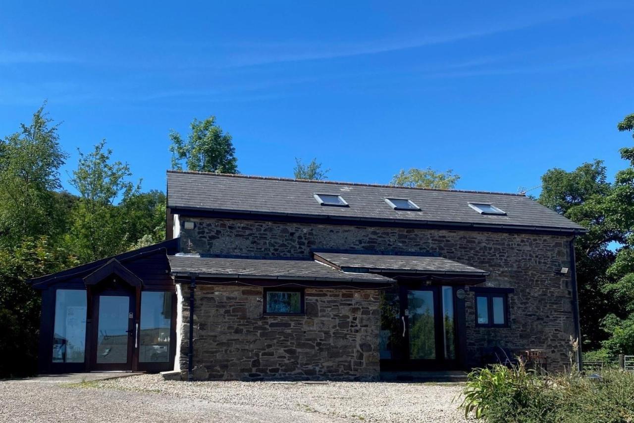 Upper Grippath Farm Holiday Cottages نيوبورت المظهر الخارجي الصورة